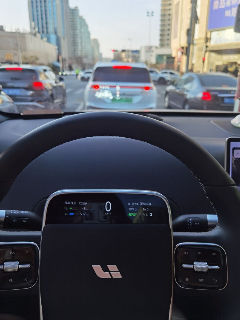 问鼎国际ONE口碑_问鼎国际汽车
